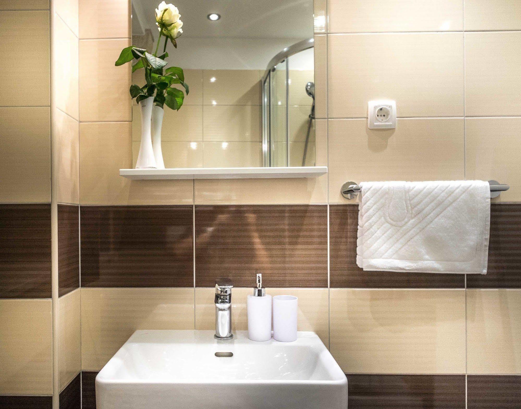 Split Oasis Studio Apartments Dış mekan fotoğraf